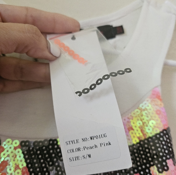 Wise & Pretty Sequin Cut Out Strappy Tank NWT - Picture 4 of 6